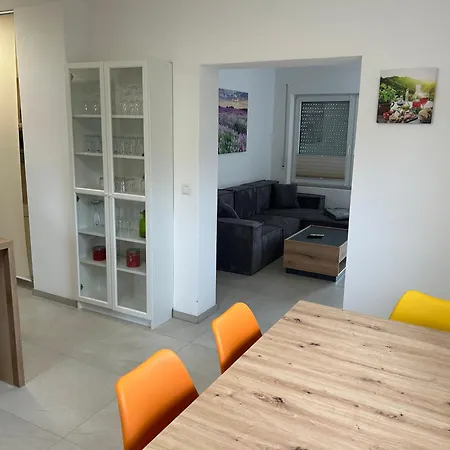 Eyb Apartment