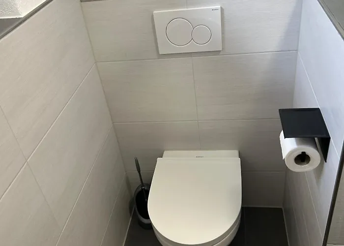 Apartament Eyb *